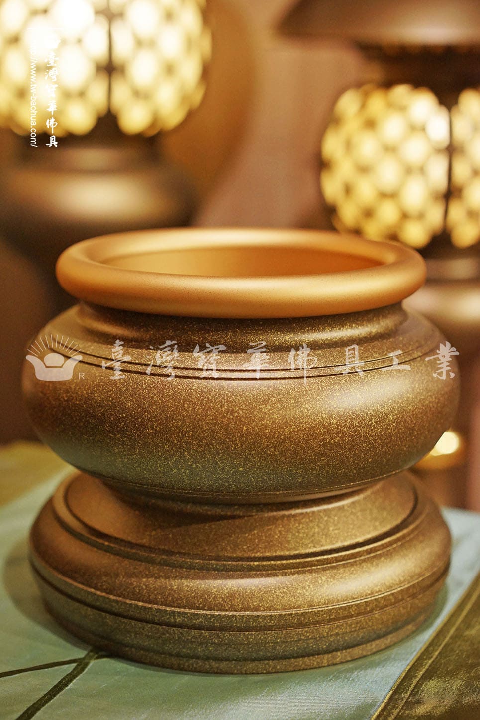 佛具-翡翠綠-寶華-銅器-香爐-佛燈-供杯-茶几