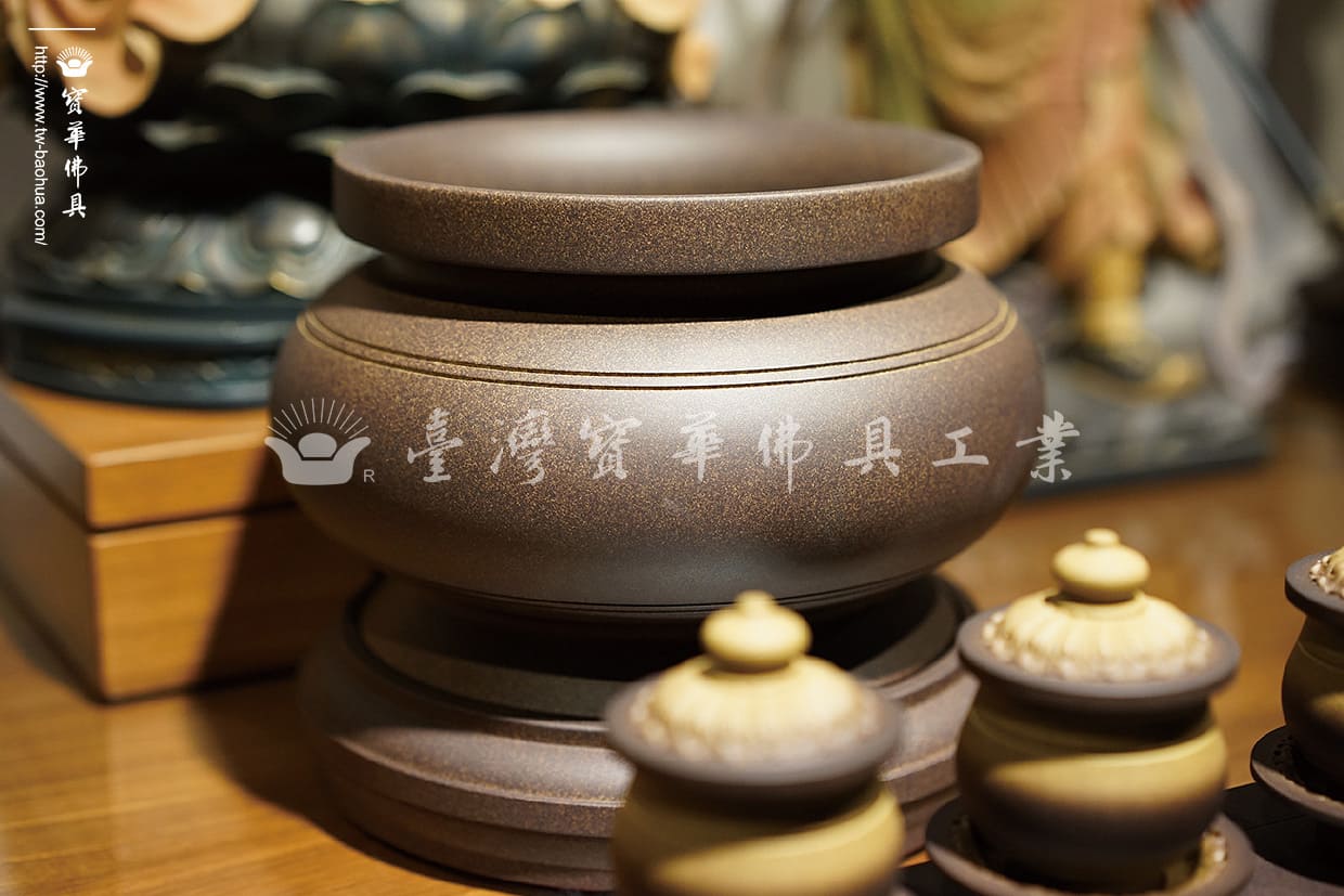 佛具-礦彩-寶華-銅器-香爐-佛燈-供杯-茶几