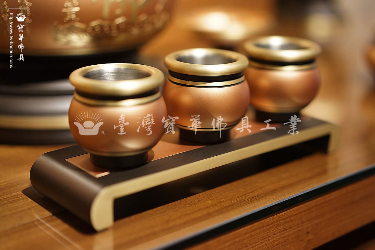 佛具-紅珍珠-寶華-銅器-香爐-佛燈-供杯-茶几
