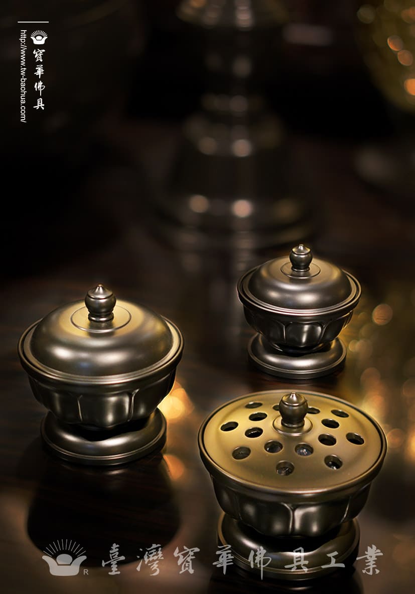 佛具-昭和-寶華-銅器-香爐-佛燈-供杯-茶几